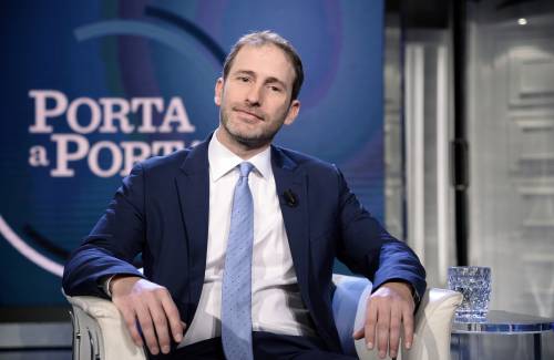 La faida indebolisce M5s. L'appello di Casaleggio