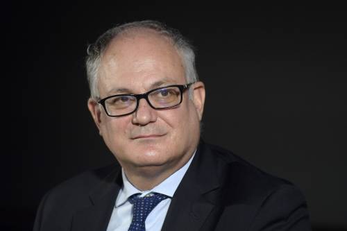 Ristori, recovery, sfratti. Dieci giorni di stallo e il Paese resta al buio