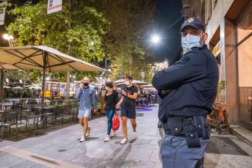 Pronta la stretta su feste e nozze: cosa cambia con il nuovo Dpcm