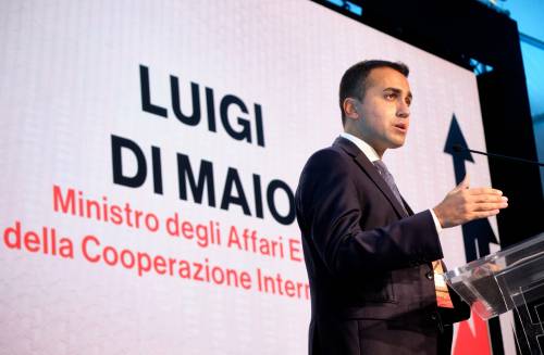 Ascesa e figuracce di Di Maio. Storia di un leader per caso
