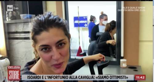 Elisa Isoardi (dolorante) torna a Ballando. Ma c'è una novità