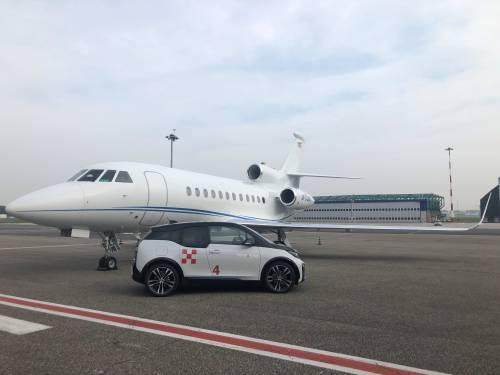 Voli business, a Linate Prime arrivano le Bmw i3 "full electric" per la mobilità sostenibile