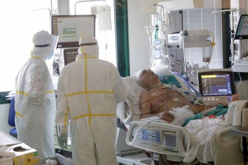 Muore di Covid e lo derubano: "Mio padre vittima di sciacalli"