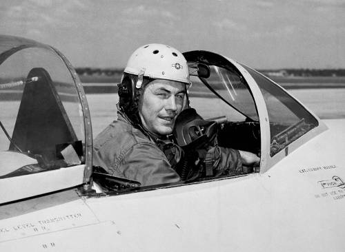 Il primo più veloce del suono: la vita di Chuck Yeager