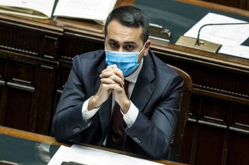 M5s, ira degli esclusi. Di Maio sotto processo. E Grillo invoca Conte