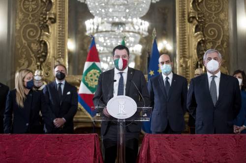 Il centrodestra da Mattarella: "No ai voltagabbana, diamo la parola agli italiani"