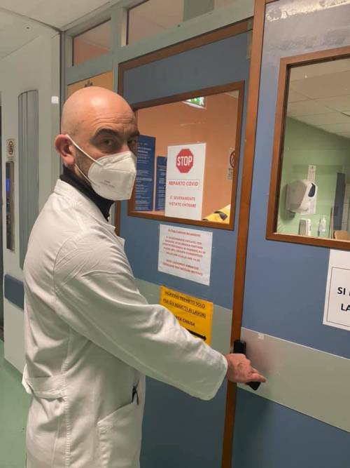 La lezione di Bassetti: "Chi deve decidere sul virus"