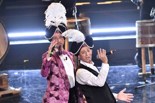 Sanremo c'è, ma non decolla. Stasera cala il sipario sull'edizione più difficile