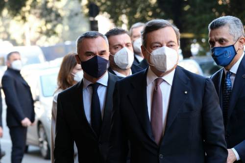Aziende in pressing sul decreto Sostegni: venti miliardi di deficit per sieri e ristori