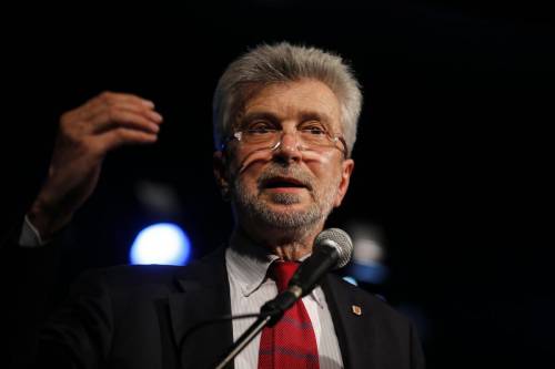 L'ex ministro Damiano: "Renzi? È solo un opportunista. Da Salvini scelta di realismo"