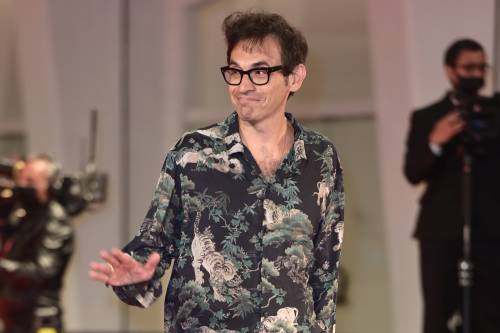 "Caro Lagioia, restituisci quel premio maschilista"
