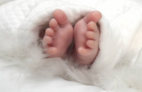 Cile, autorità distribuiscono contraccettivi "difettosi": centinaia di donne incinte