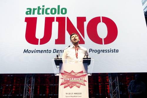 Speranza, il ministro dell'1% che vuole rinchiuderci in casa