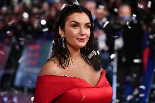 Elettra Lamborghini: "Il mio cognome? Una rogna, dopo l'Isola lascio la tv"