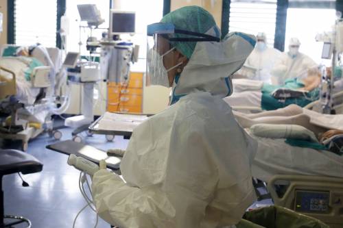 Allarme varianti in Italia: scatta l'indagine rapida