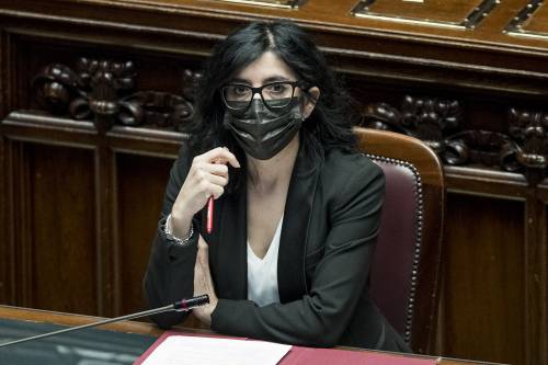 "Aprire un confronto...". È scontro sulla legalizzazione della cannabis