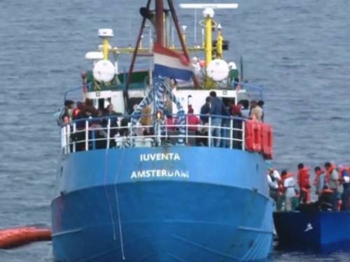 "Arrivano gli ispettori": si allungano i tempi per l'inchiesta sulle Ong