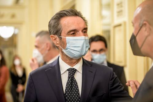 Lombardia pronta a passare in fascia bianca. Promosse altre quattro regioni, Puglia in bilico