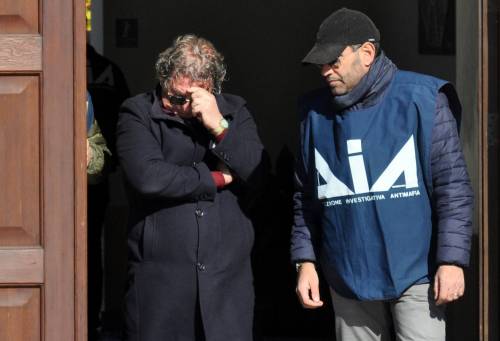 Il boss mafioso al gip: "Percepisco il reddito di cittadinanza"