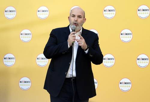 Crimi apre, il blog smentisce Grillini già spaccati sul Mes