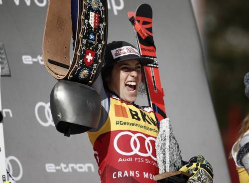Federica Brignone vince la combinata a Crans Montana e vola in vetta alla classifica