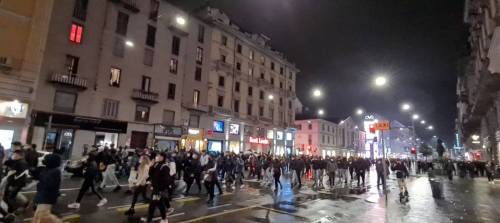 Υψηλή ένταση στην πλατεία: ταραχές στο Τορίνο και το Μιλάνο 8