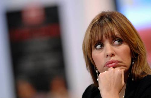 Mussolini torna in pista: ma è Alessandra che balla in tv Mussolini torna in pista: ma è Alessandra che balla in tv