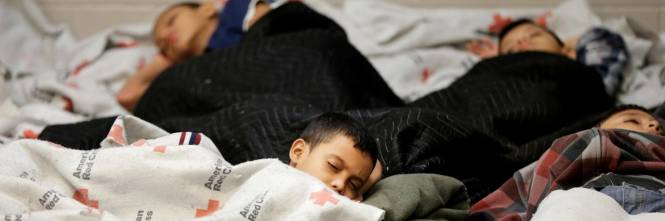Bambini Immigrati Costretti Al Freddo E Alla Fame Bufera Su Trump Ilgiornale It