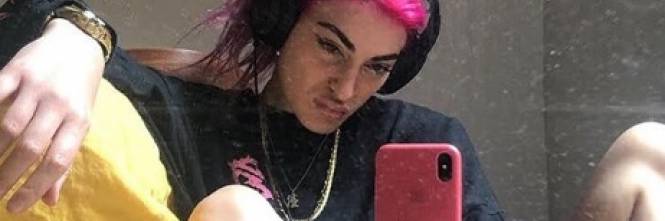 Roshelle Esplosiva Sui Social E Sfera Ebbasta Apprezza Ilgiornale It il giornale