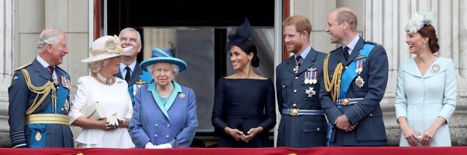 La Regina Elisabetta Convoca La Famiglia Reale Per Un Incontro Di Emergenza Ilgiornale It