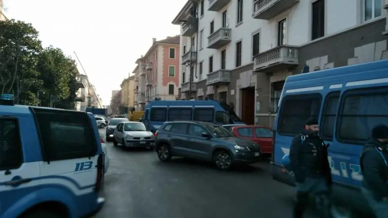 Pronti 500 poliziotti per presidiare la zona rossa
