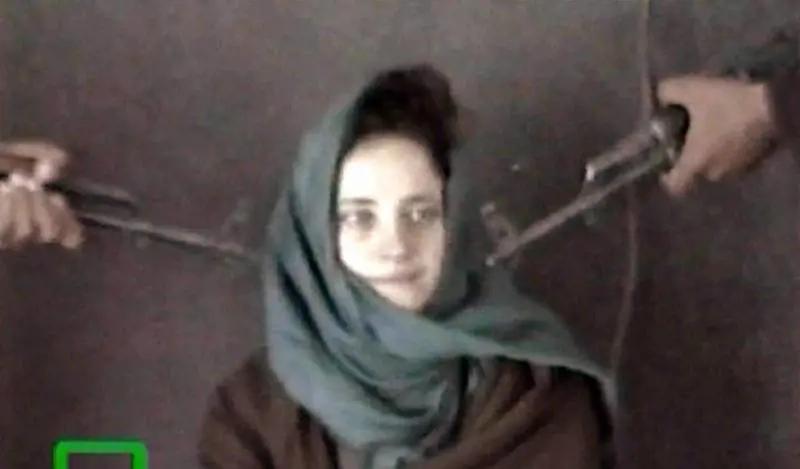 Ma sua moglie voterà 4 volte sì