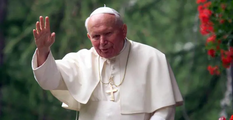 Arma di Taggia intitola una strada a Papa Wojtyla