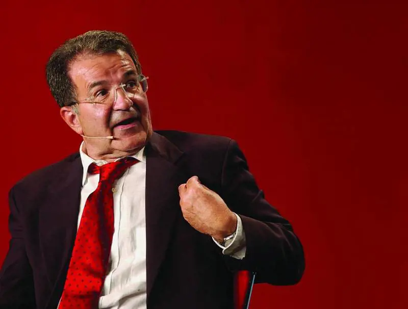 «Più tempo per salvare la società»