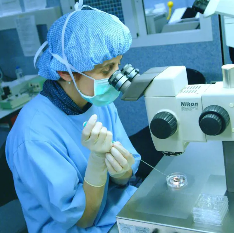 Un bel «Faust» a tempo di valzer