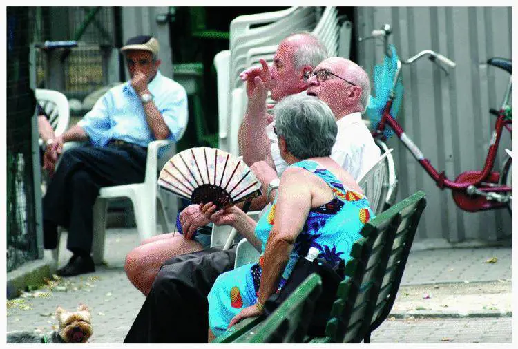 Rapinò vigilessa Rom condannato