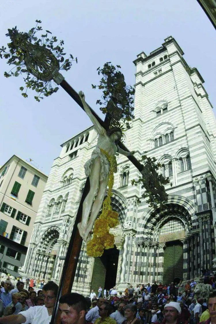 Crocifissi rimossi a San Martino