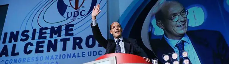 Adolfo azzera le correnti interne e vuole Calcagno segretario cittadino