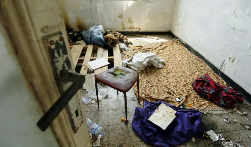 Il «residence» per abusivi che sfratta il grand hotel