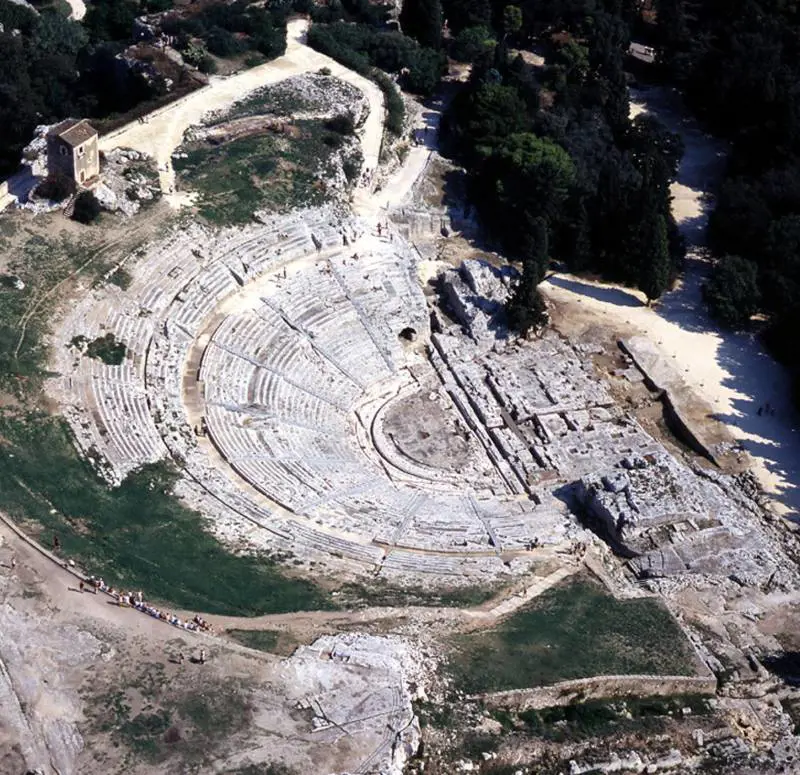 Rai, Meocci eletto tra i no dellopposizione