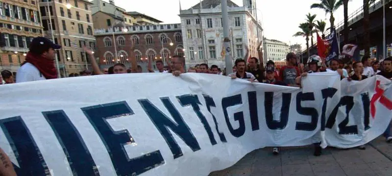 I  tifosi danno l«assalto» al Comune