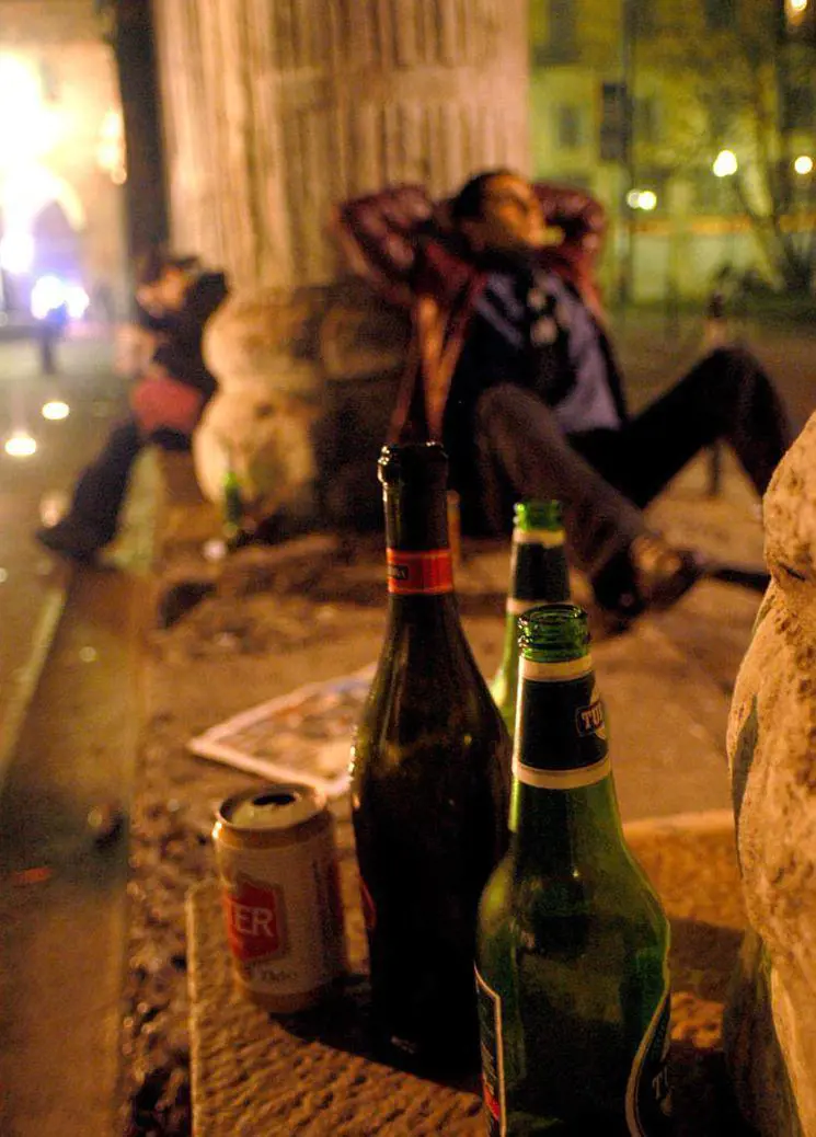 Punta da una zecca denuncia Trenitalia