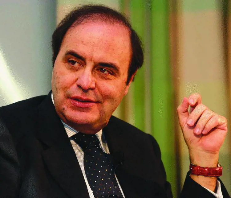 Corrono oro e rame