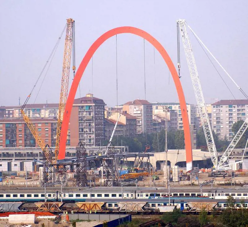 Medici, firmato il contratto 283 euro al mese daumento