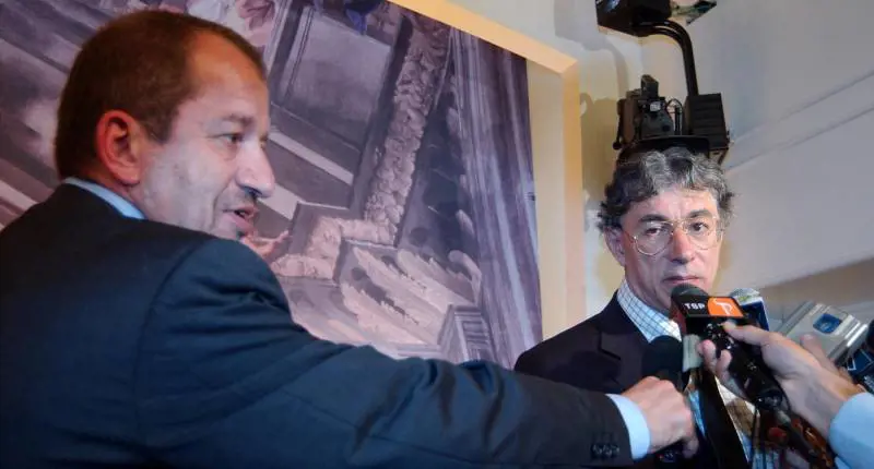 Il Vaticano in campo: «Legge applicata male così non tutela la vita»