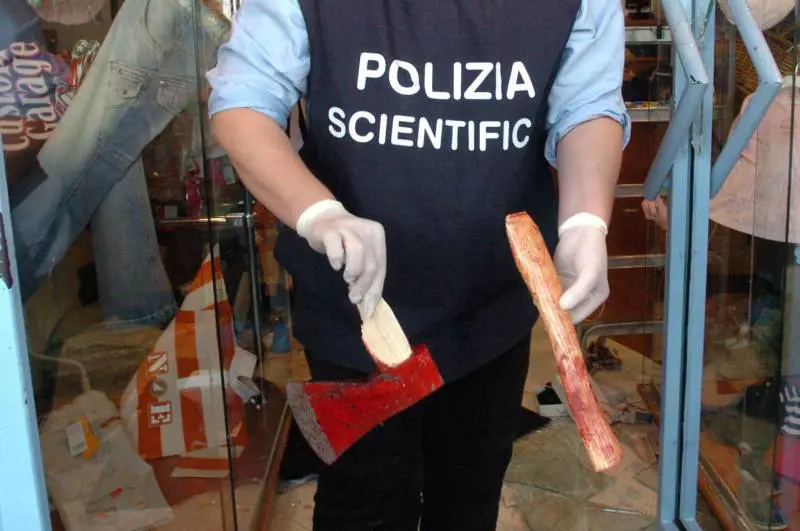 I facchini e la testa mozzata