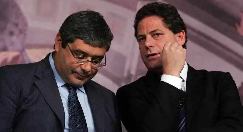 Al vertice Nato imbarazzo tra gli alleati