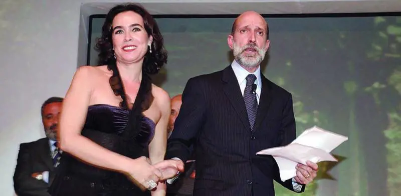 Sprangata e lasciata in un vicolo. È ancora giallo