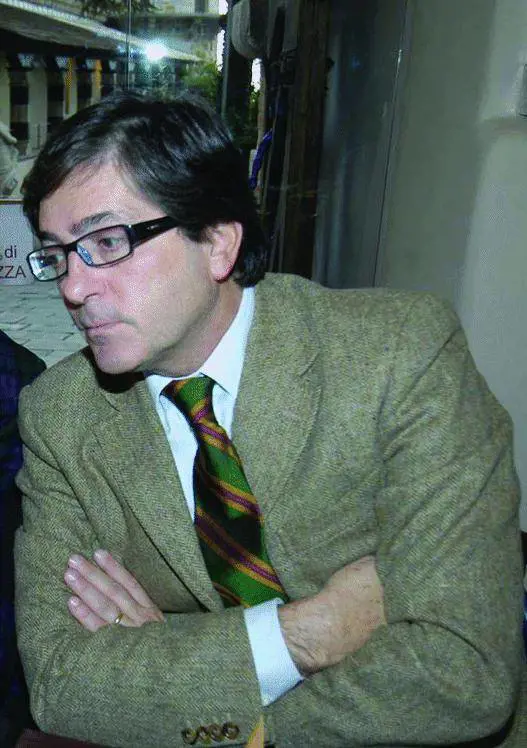 Il parafulmine attira anche tutte le calunnie