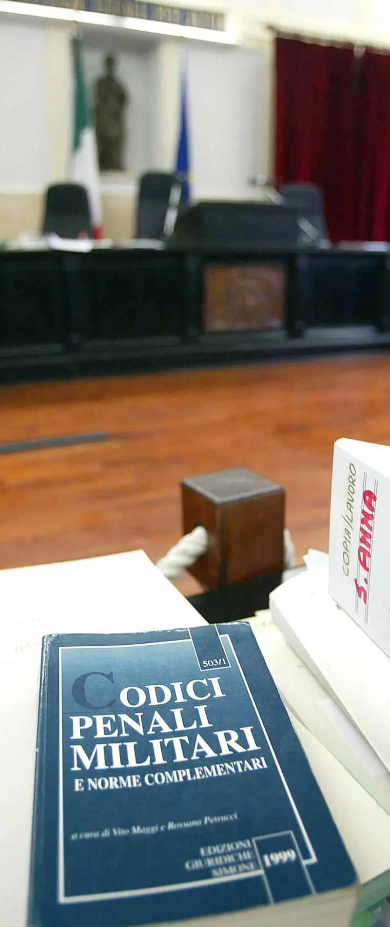 Lievi: tutta la vita in un trilocale AllElfo ecco la condizione umana